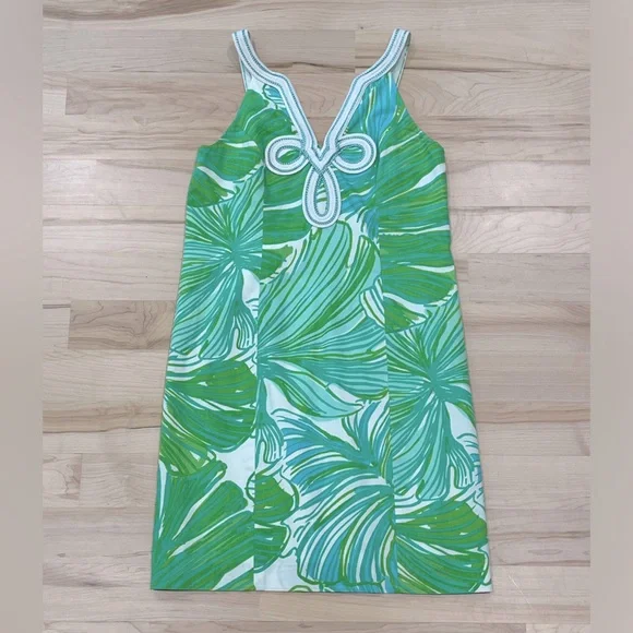 Lilly Pulitzer Tessa Shift Dress in Green Sheen Fronds Place and Size 2 - Picture 4 of 13